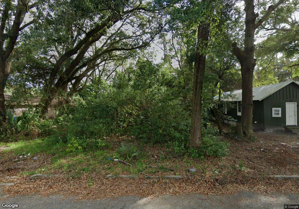 2026 3rd St, Brunswick, GA 31520 - photo 1