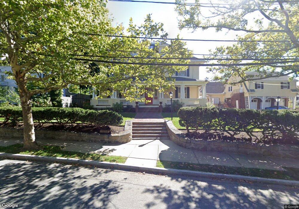 68 Windsor Rd unit 72, Brookline, MA 02445 - photo 1