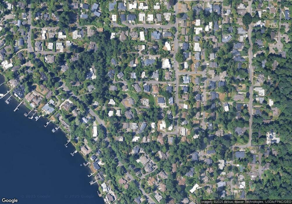 6930 SE 35th St, Mercer Island, WA 98040 - photo 1