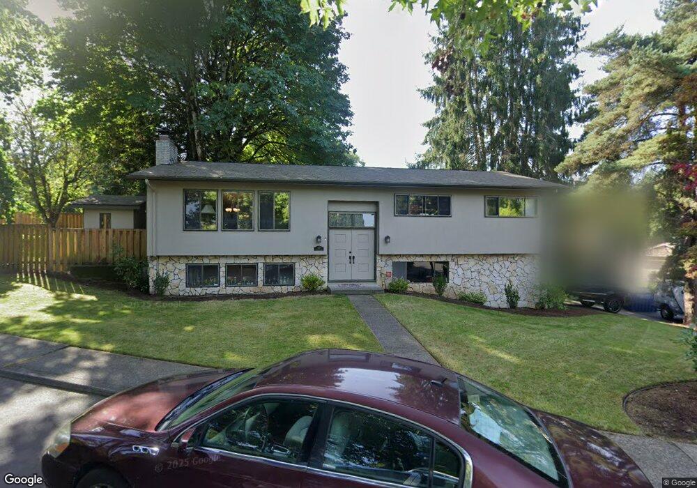 700 Briercliff Ln, Lake Oswego, OR 97034 - photo 1