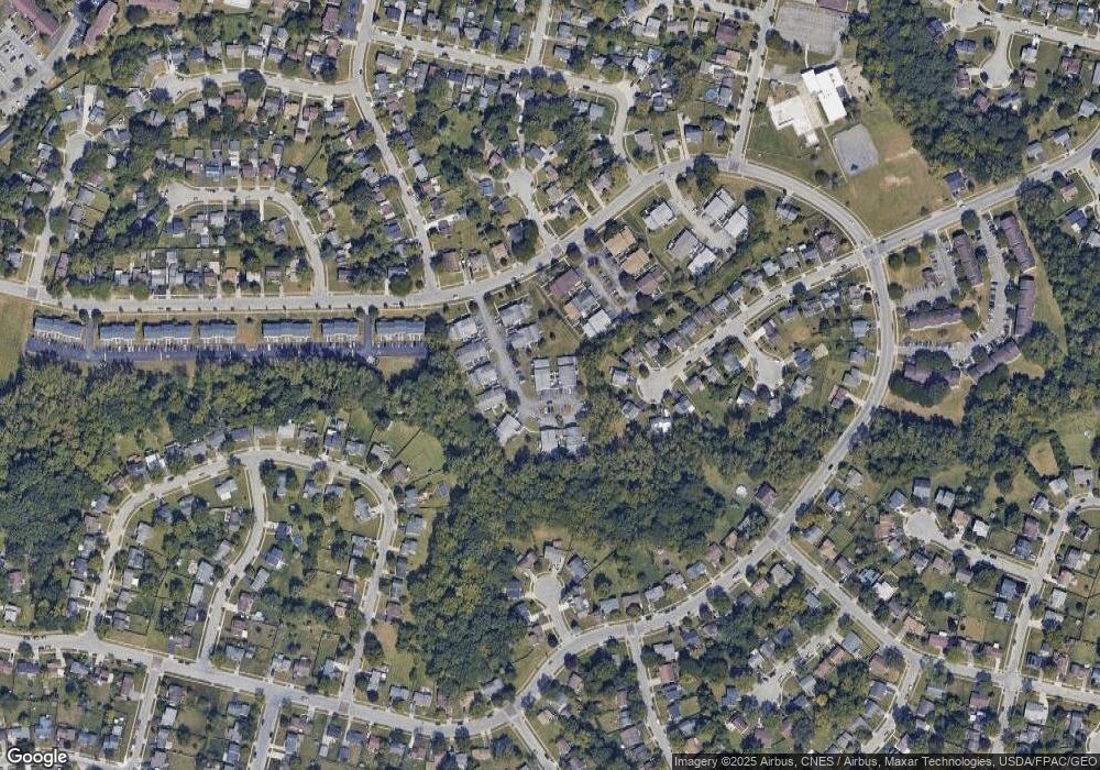 708 Cherry Hollow Rd unit 32A, Columbus, OH 43228 - photo 1