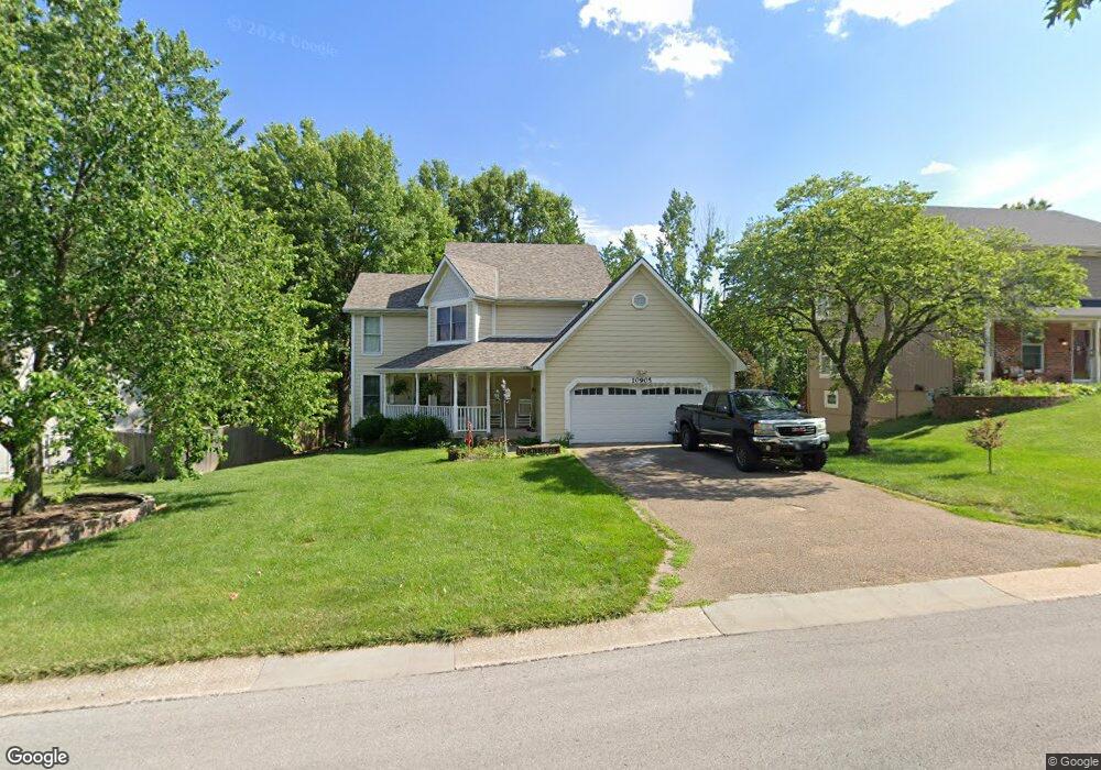 10905 W 50th St, Shawnee, KS 66203 - photo 1