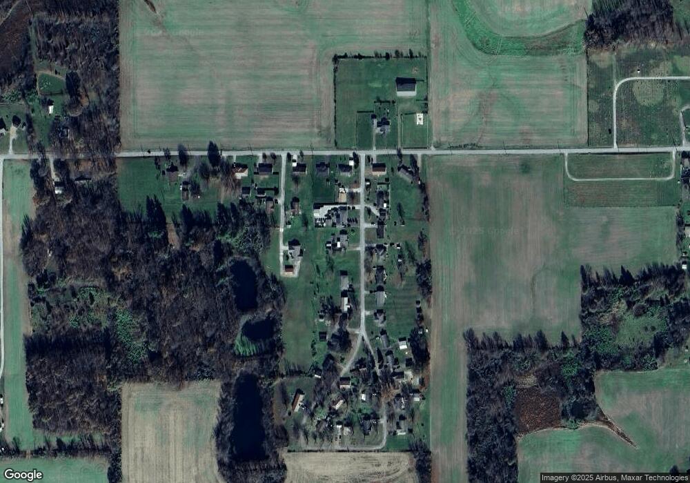 2715 N Lake View Dr, Austin, IN 47102 - photo 1