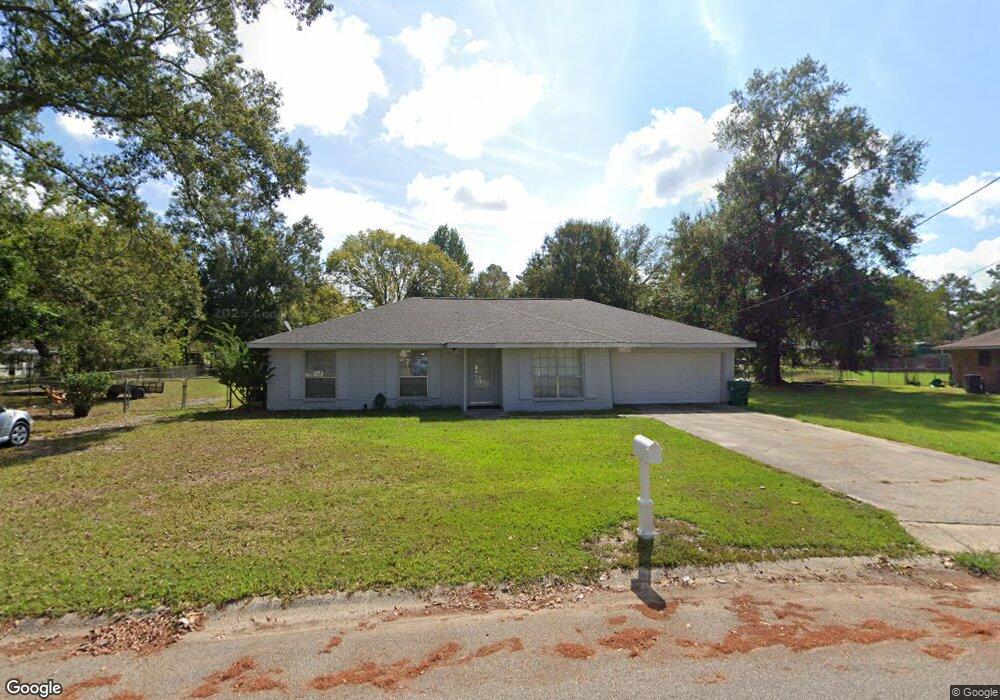 2403 Laura Dr, Picayune, MS 39466 - photo 1