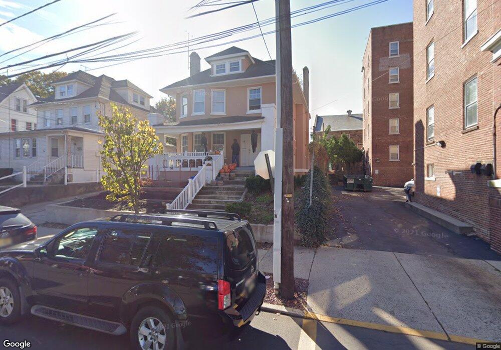 218 Townsend St, New Brunswick, NJ 08901 - photo 1