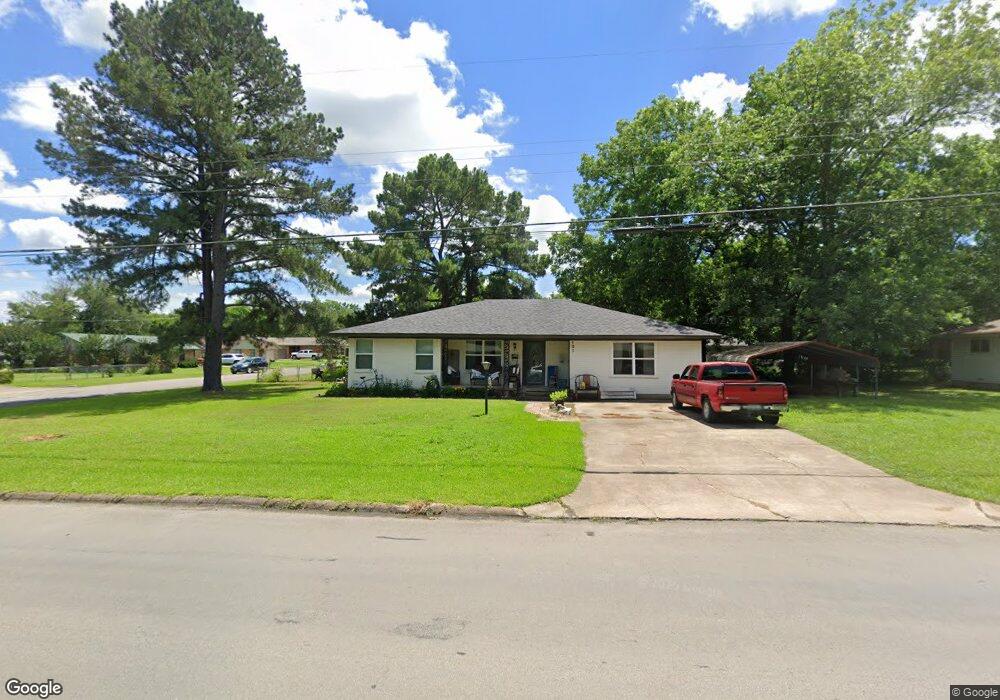 101 W Russell Ave, Bonham, TX 75418 - photo 1