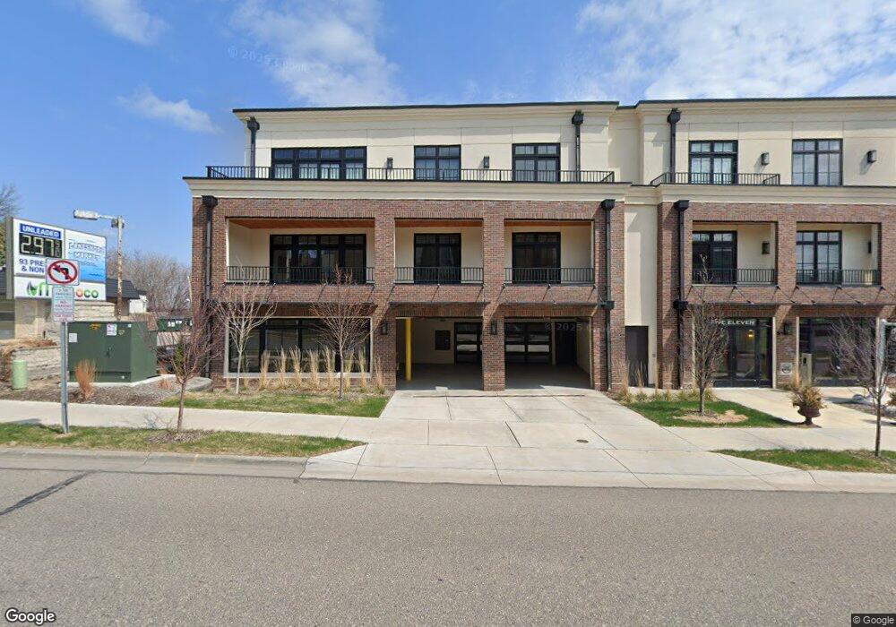 511 2nd St, Excelsior, MN 55331 - photo 1