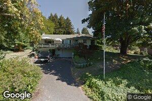 615 C St, Elkton, OR 97436