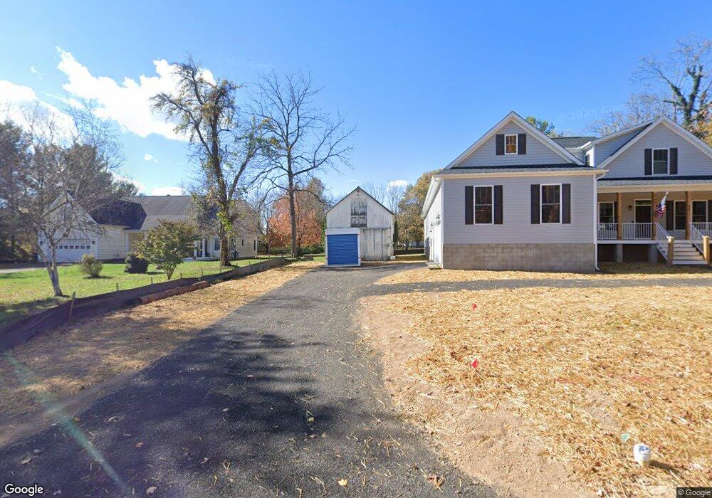 11 S Locust St, Round Hill, VA 20141 - photo 1