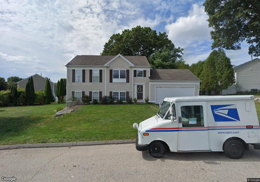 39 Tum-A-lum Cir, Westerly, RI 02891 - photo 1