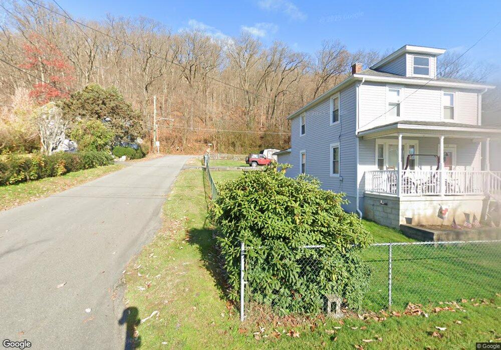 18 Lamoreaux St, Nanticoke, PA 18634 - photo 1