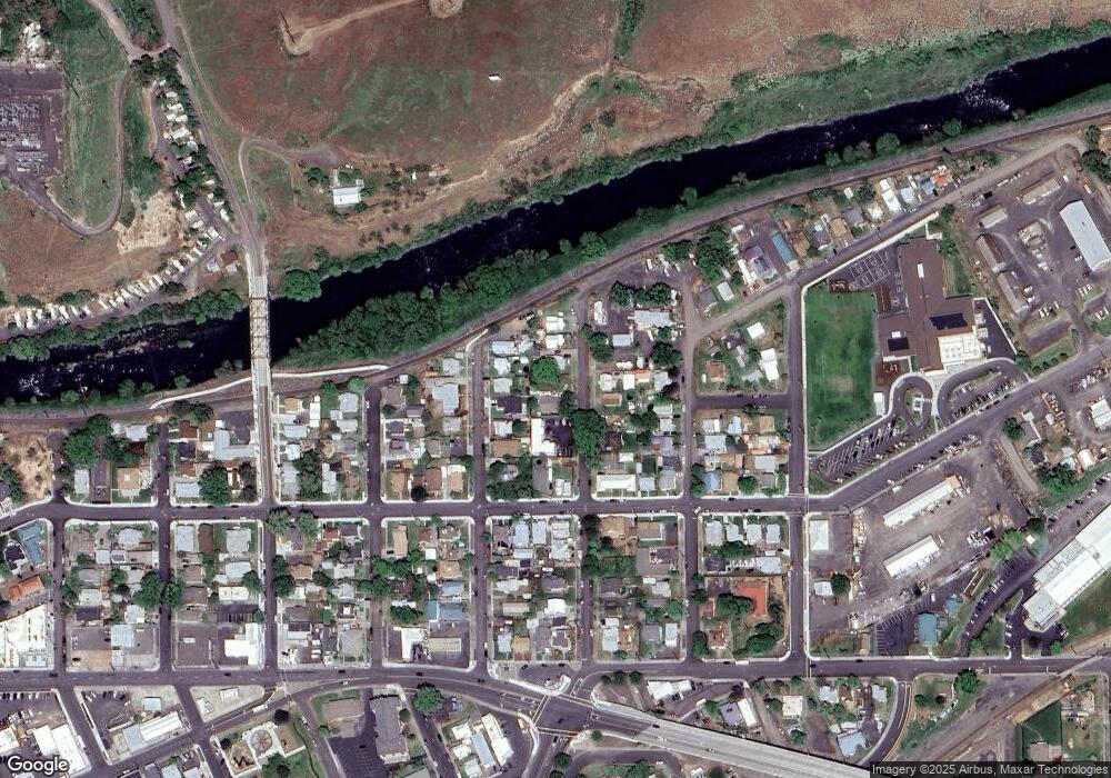 15 SE 10th St, Pendleton, OR 97801 - photo 1