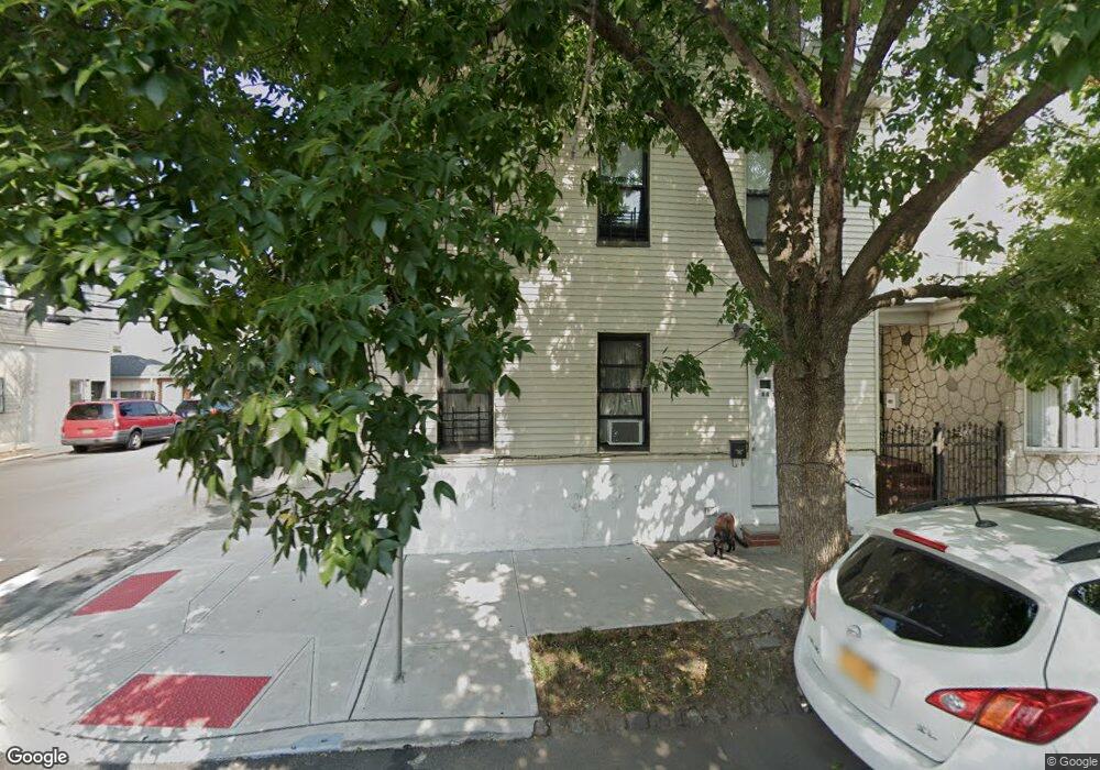 88-01 97th Ave, Ozone Park, NY 11416 - photo 1