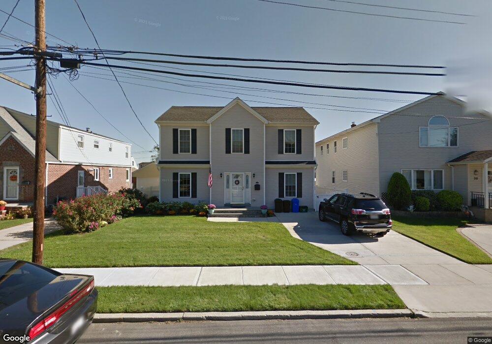 34 7th St, New Hyde Park, NY 11040 - photo 1