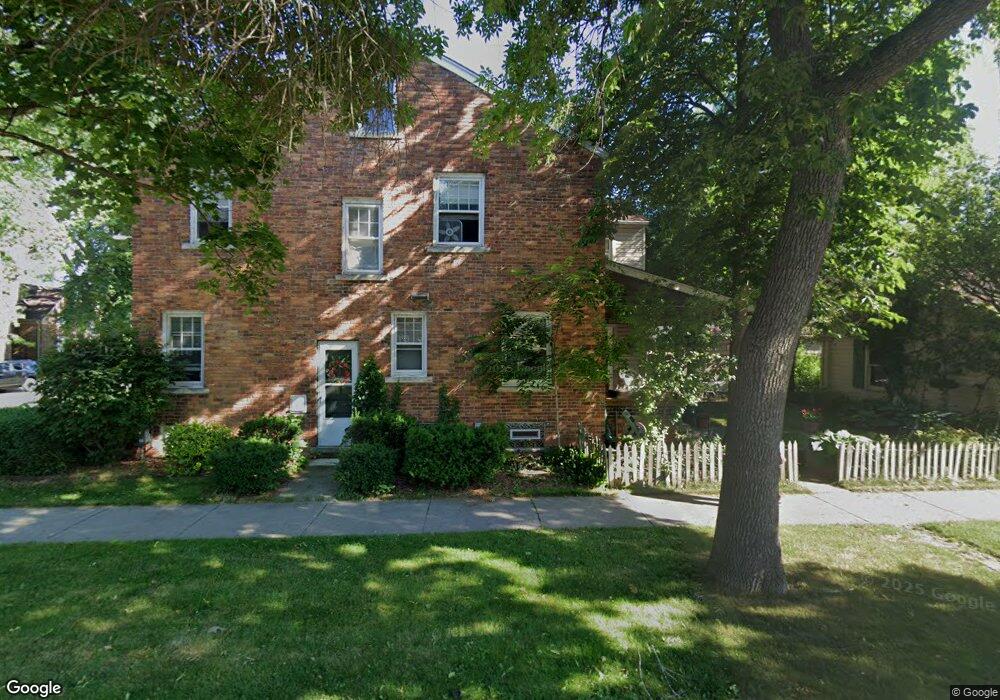 252 Mckinley Ave, Grosse Pointe Farms, MI 48236 - photo 1