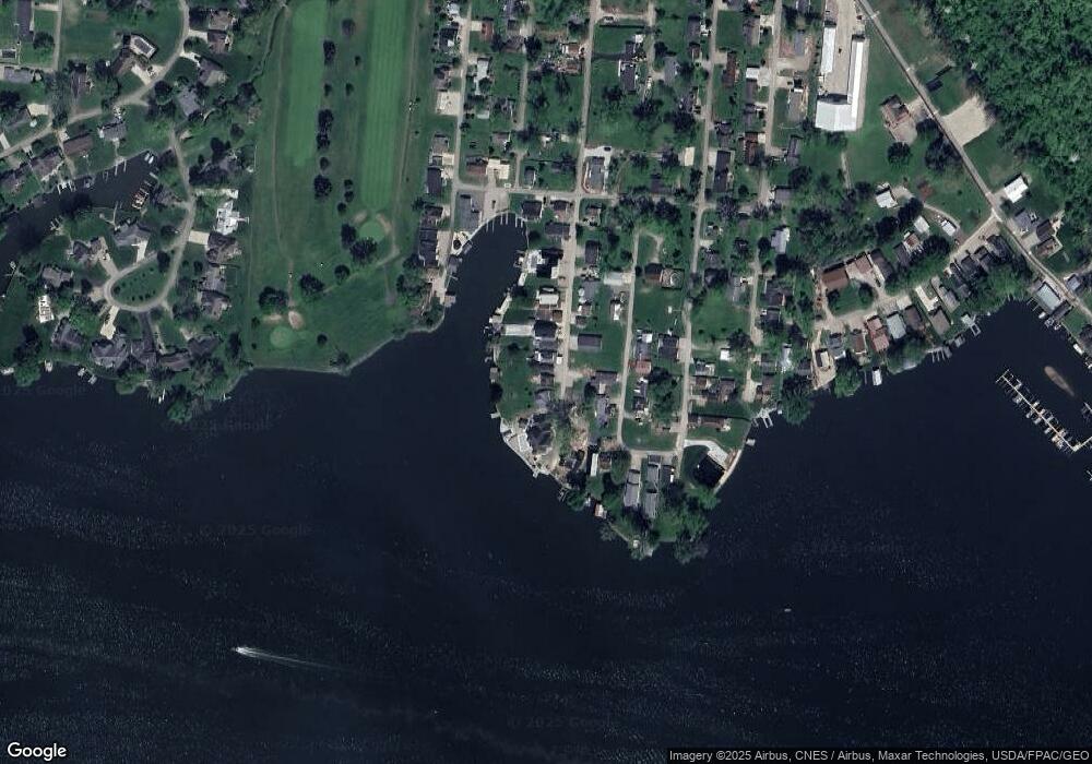 672 Lexington Ave, Thornville, OH 43076 - photo 1