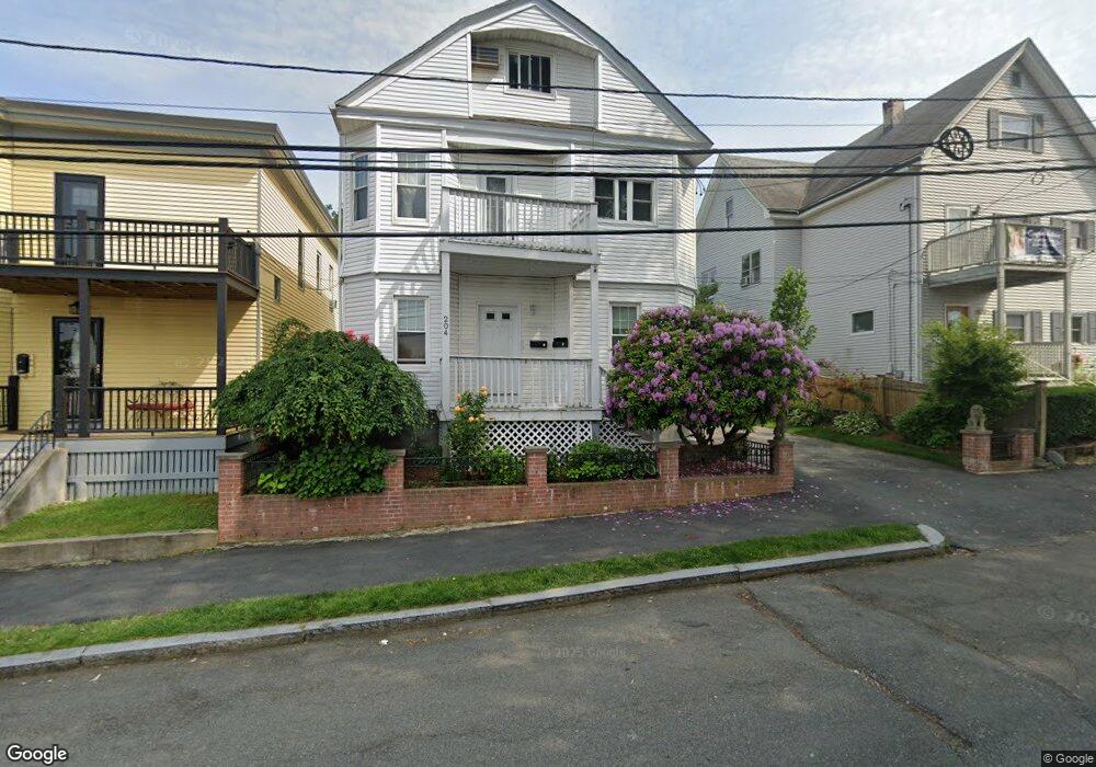 204 Walnut Ave, Revere, MA 02151 - photo 1