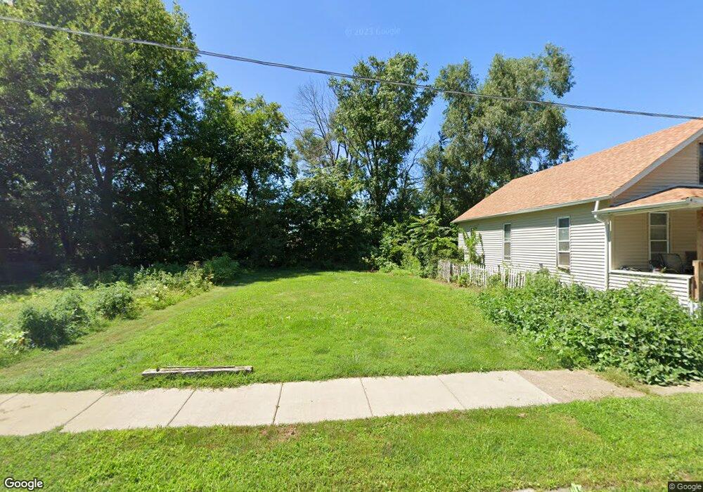 720 13th St, Rock Island, IL 61201 - photo 1
