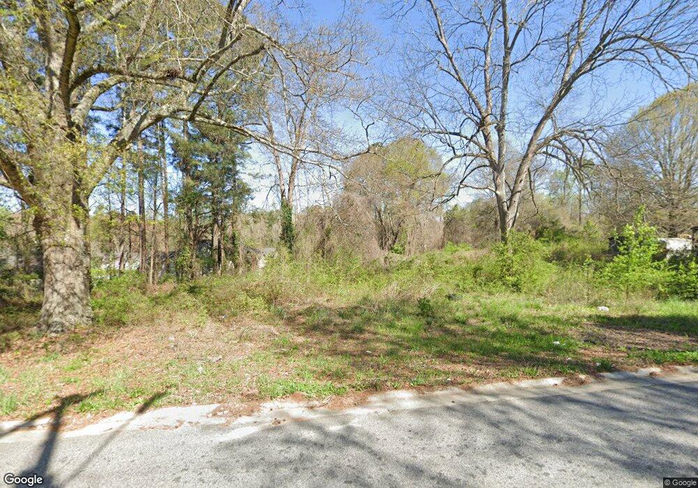 216 W Fambrough St, Monroe, GA 30655 - photo 1