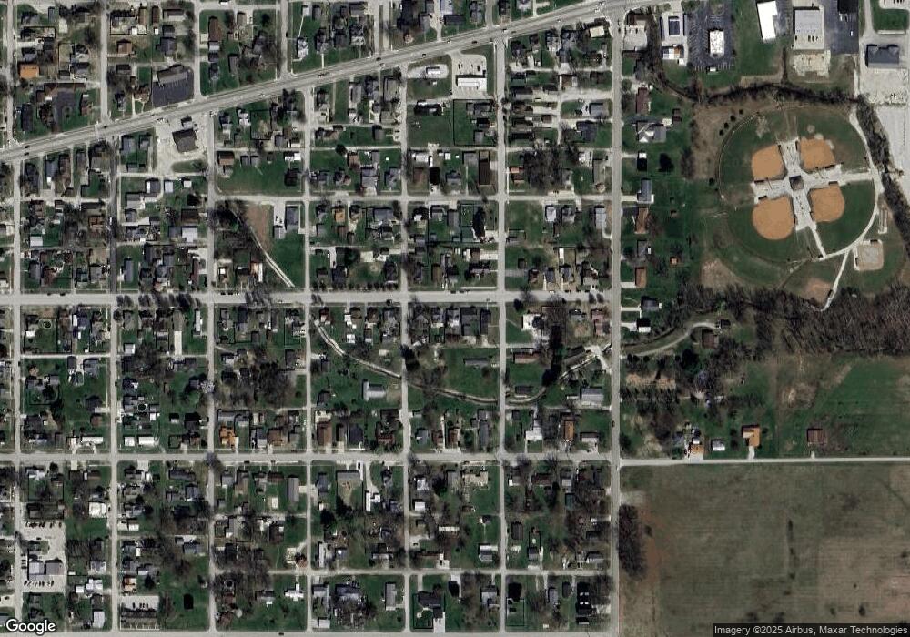 1053 E Vincennes St, Linton, IN 47441 - photo 1