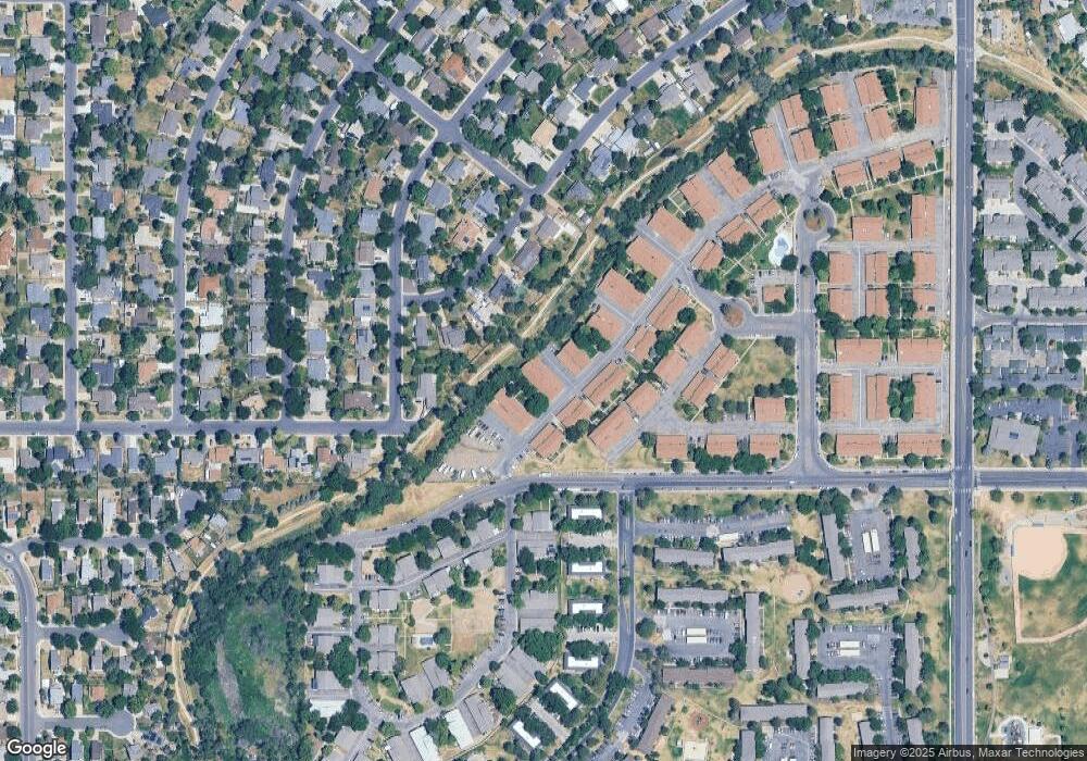 11745 E Canal Dr, Aurora, CO 80011 - photo 1