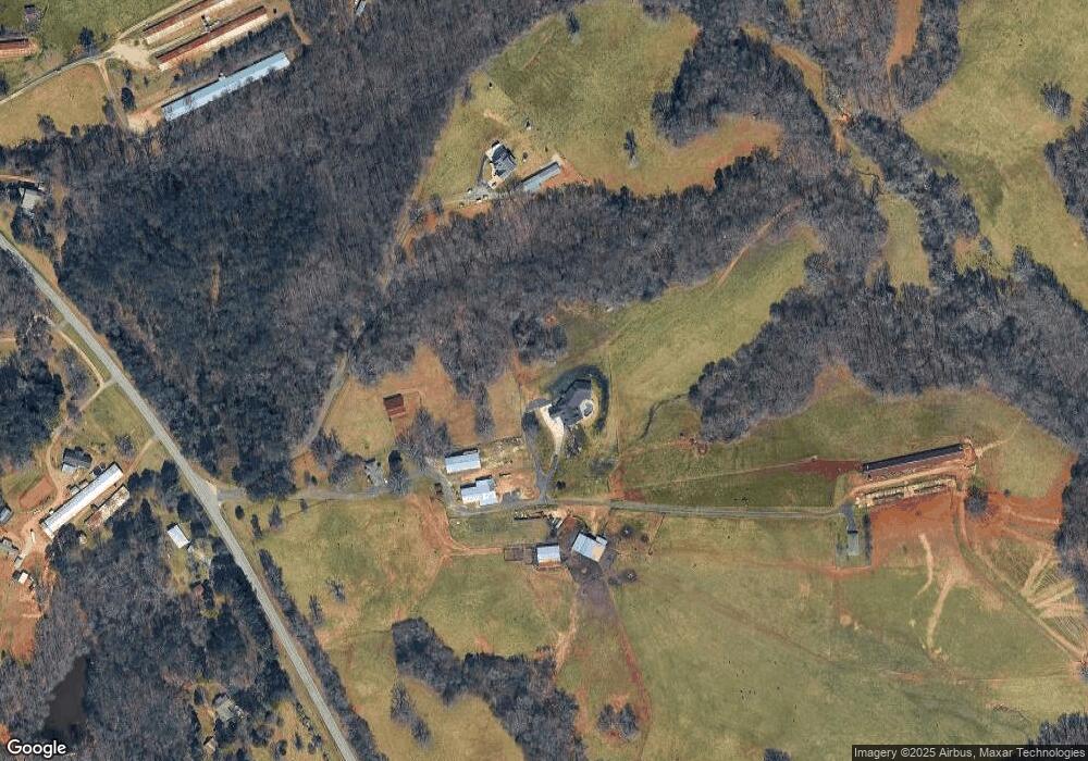 157 Silver Creek Farm Dr, Lula, GA 30554 - photo 1