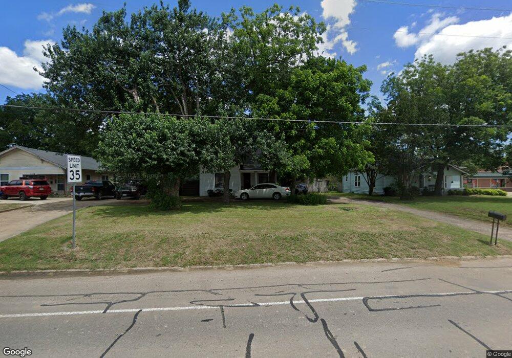 1508 N Center St, Bonham, TX 75418 - photo 1