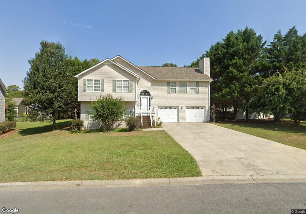 173 Honeysuckle Dr SE, Calhoun, GA 30701 - photo 1