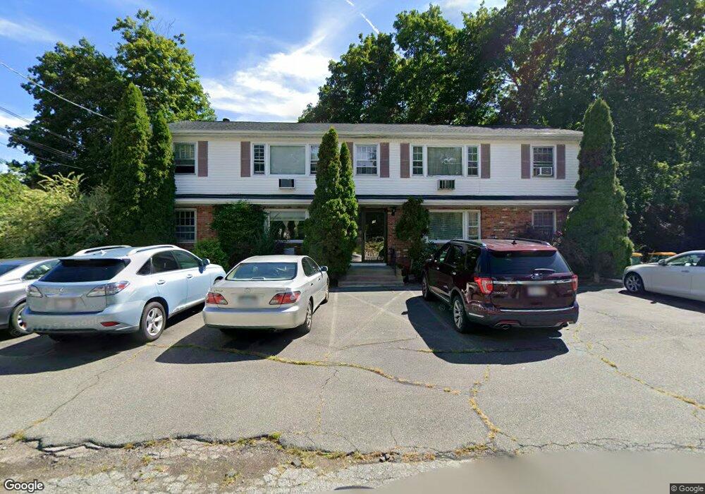 10 South St, Plainville, MA 02762 - photo 1