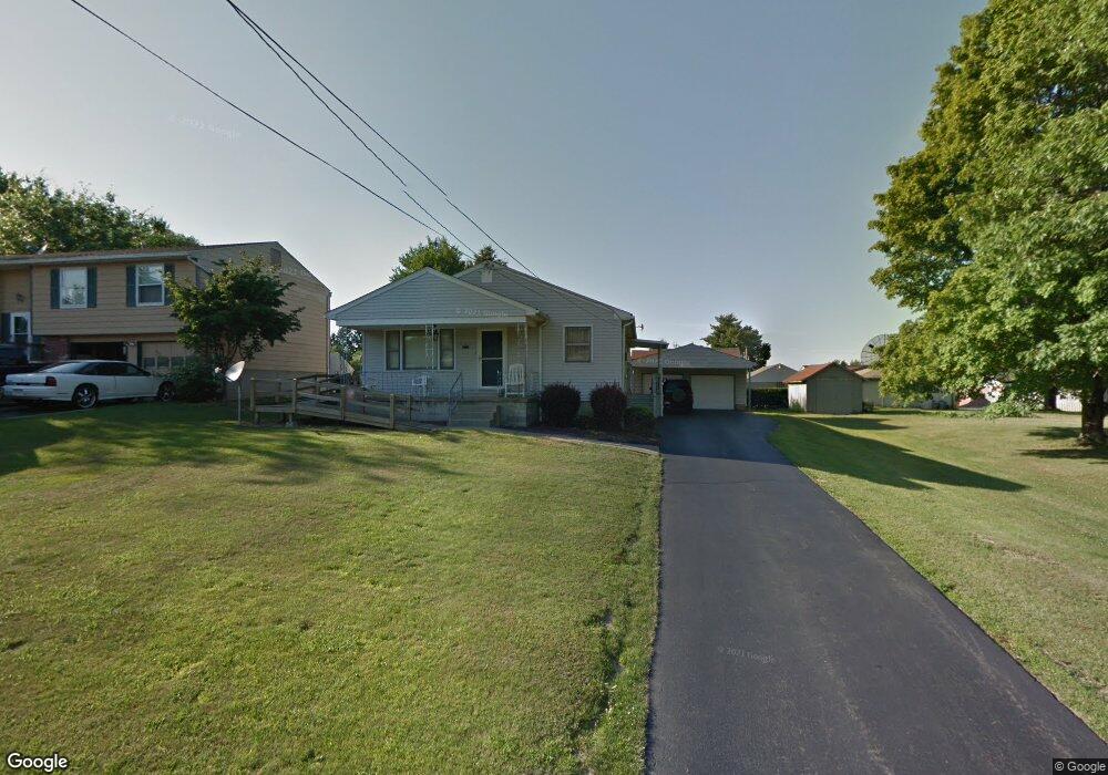 551 Como St, Struthers, OH 44471 - photo 1