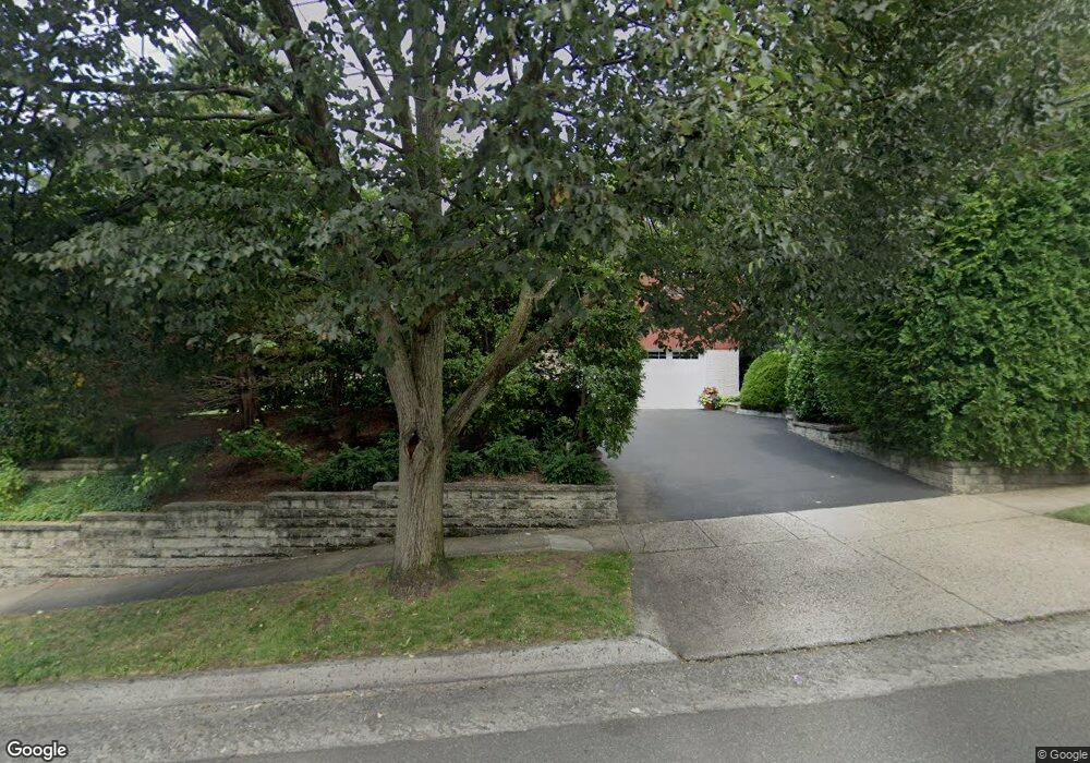 1 Murray Ave, Port Washington, NY 11050 - photo 1