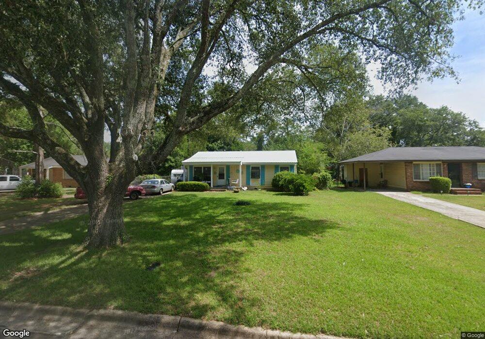 1513 Edgerly Ave, Albany, GA 31707 - photo 1