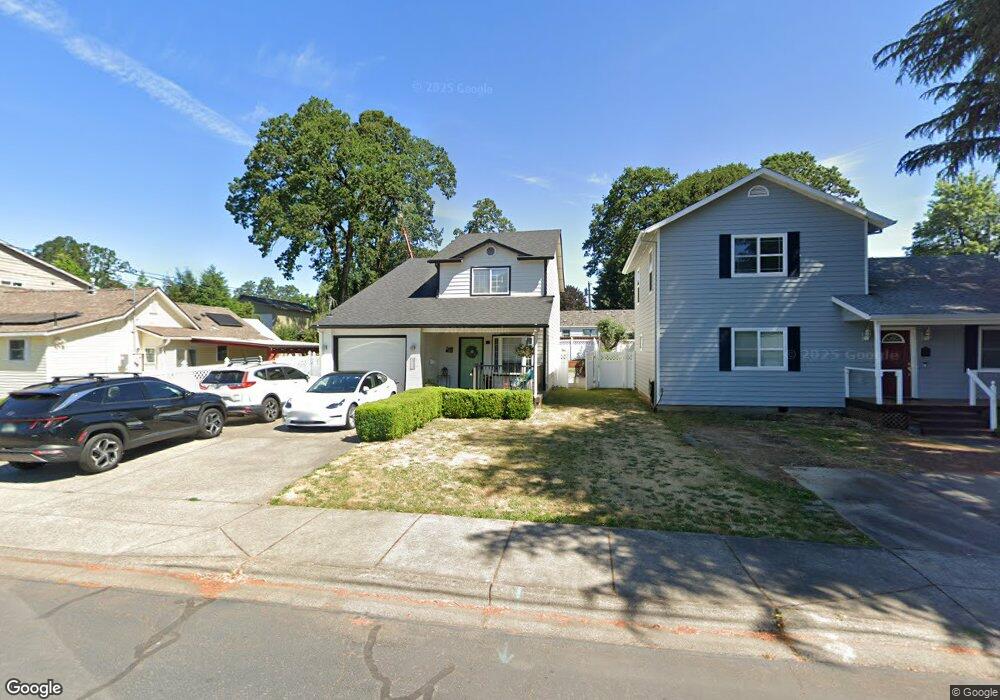 2329 14th Ave, Forest Grove, OR 97116 - photo 1