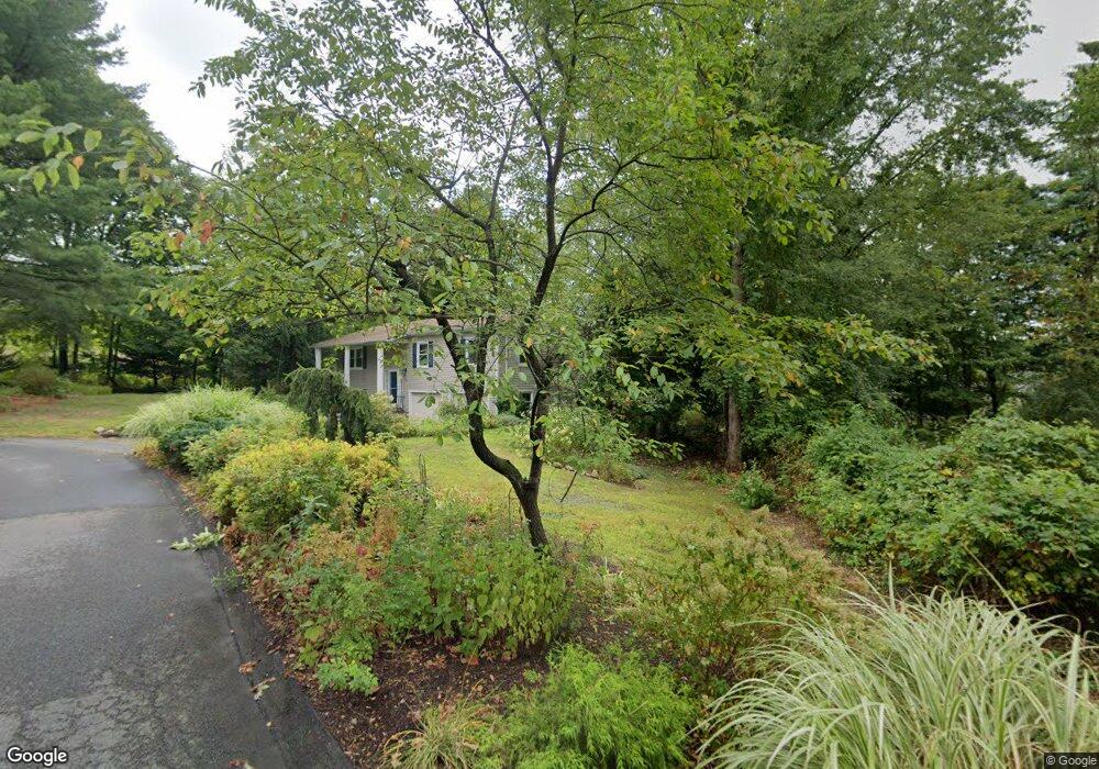 3 Campbell Ct, Amherst, MA 01002 - photo 1