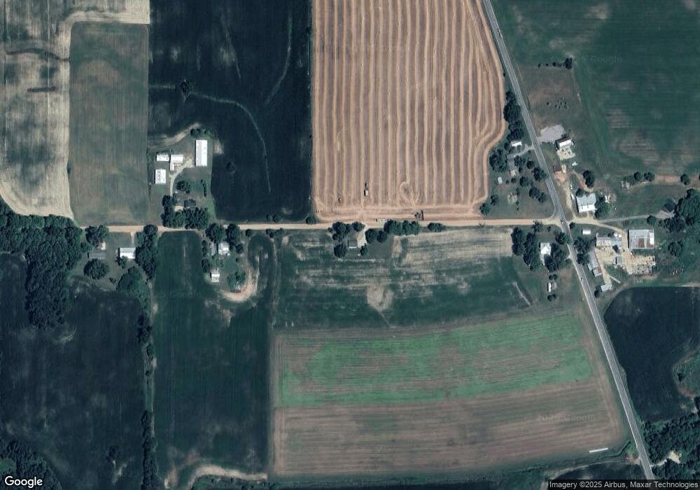 576 140th Ave, Wayland, MI 49348 - photo 1