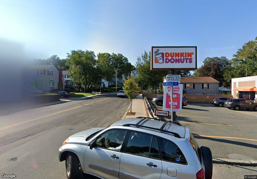 4 Argyle St unit 1, Winthrop, MA 02152 - photo 1