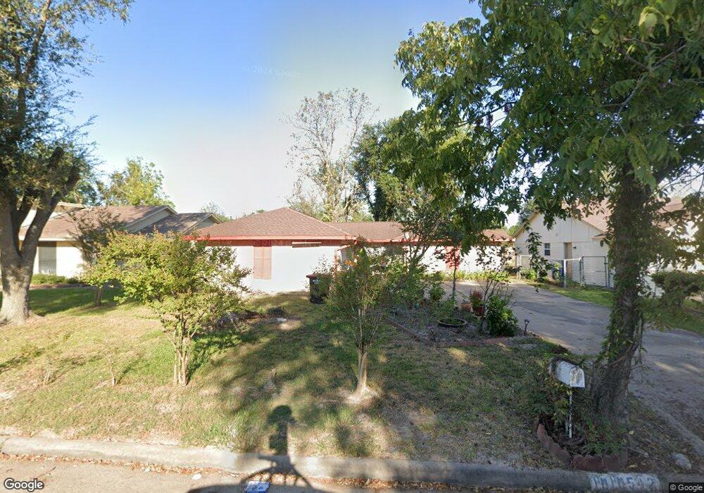 10542 Sangerbrook Dr, Houston, TX 77038 - photo 1