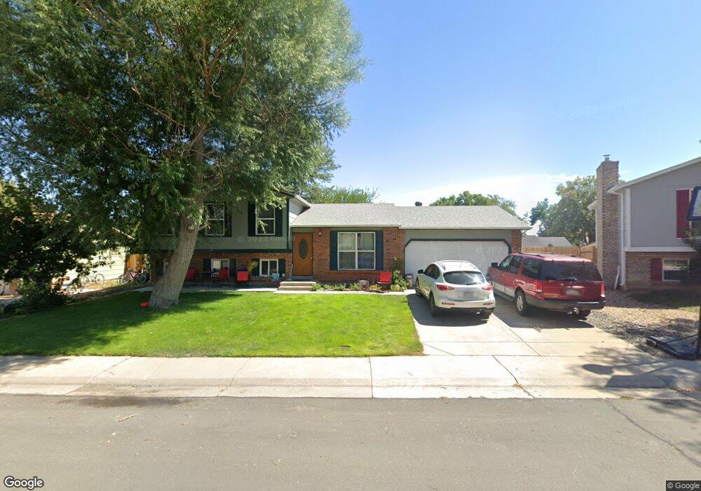 10962 Fairfax Ct, Thornton, CO 80233 - photo 1
