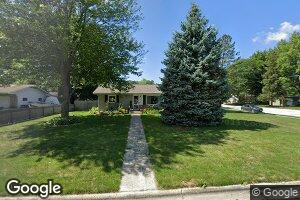 113 S 9th St, Hilbert, WI 54129