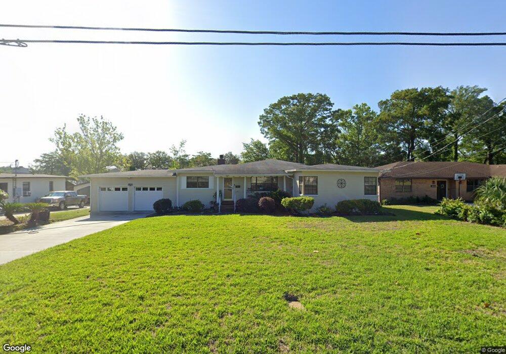 3819 Cedar Forest Dr E, Jacksonville, FL 32210 - photo 1