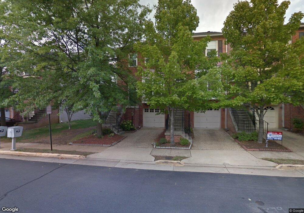 13134 Kidwell Field Rd, Herndon, VA 20171 - photo 1