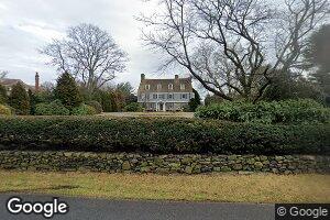 569 Sasco Hill Rd, Fairfield, CT 06824