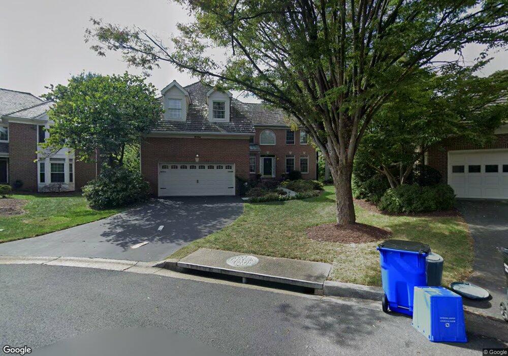 8104 Autumn Gate Ln, Bethesda, MD 20817 - photo 1