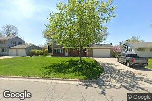 1628 10th Ave, Grinnell, IA 50112