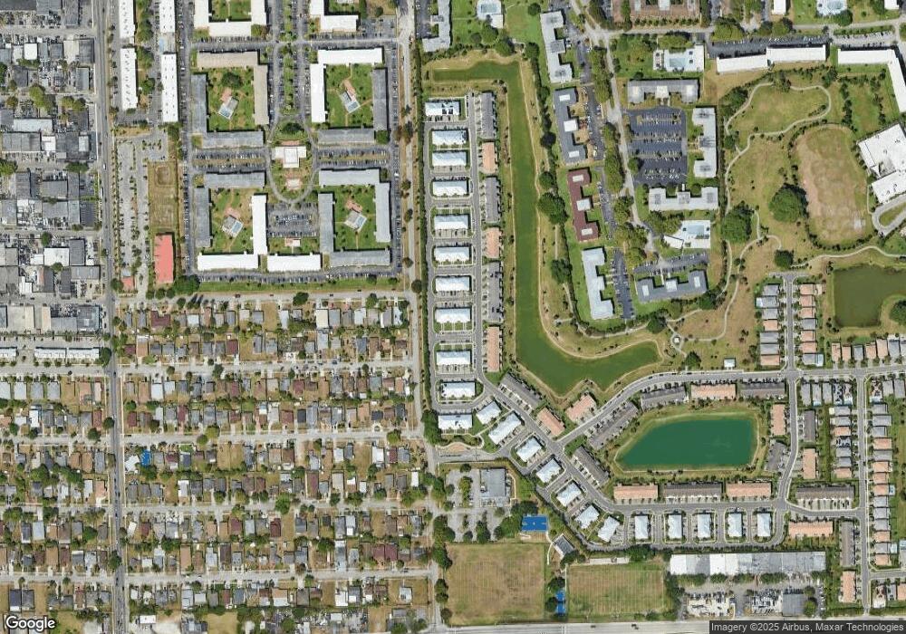 1240 Eucalyptus Dr, Hollywood, FL 33021 - photo 1