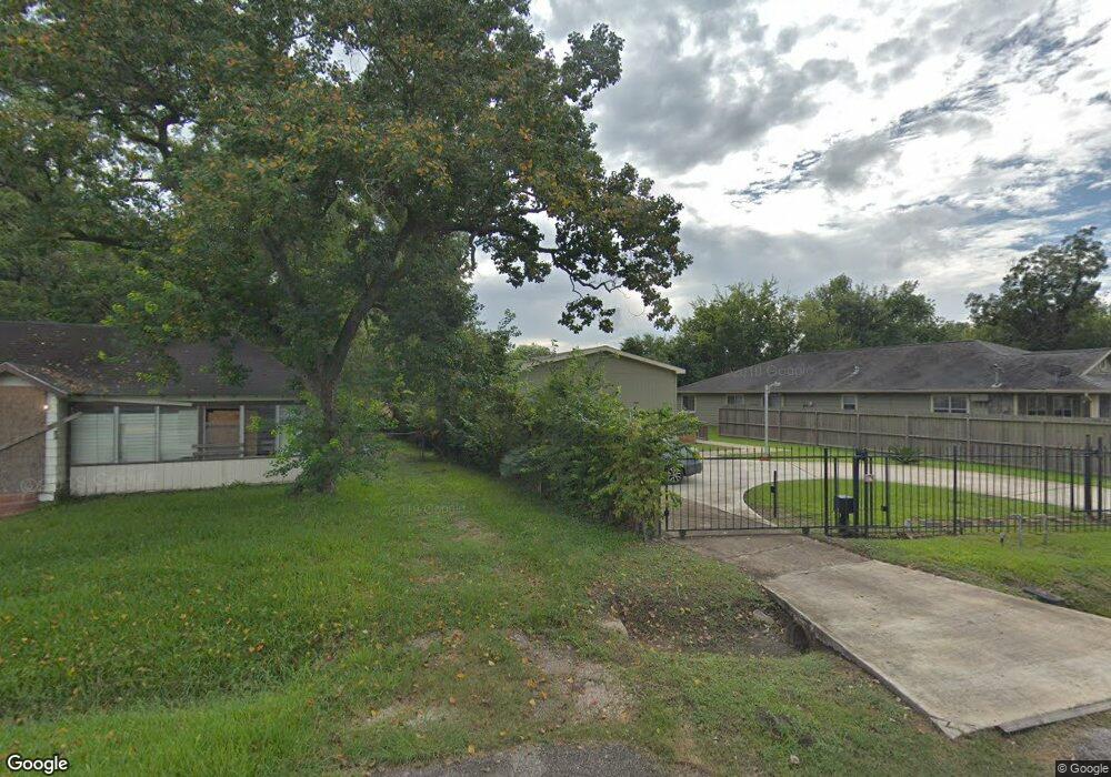 6802 Bleker St, Houston, TX 77016 - photo 1