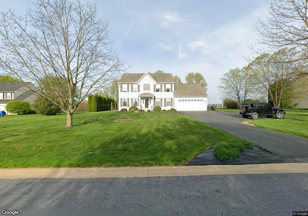 47 Diane Dr, Honey Brook, PA 19344 - photo 1