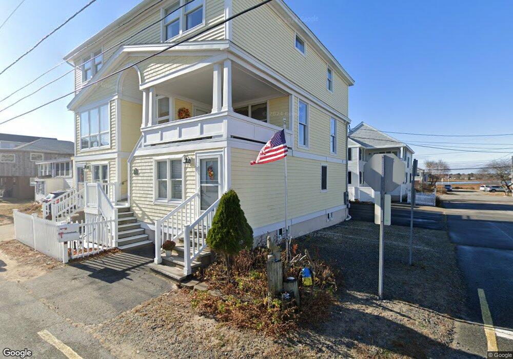 28 Commonwealth Ave, Salisbury, MA 01952 - photo 1