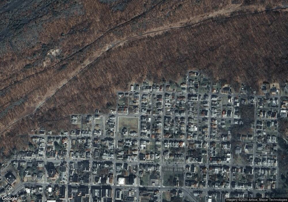 1113 N Shamokin St, Shamokin, PA 17872 - photo 1