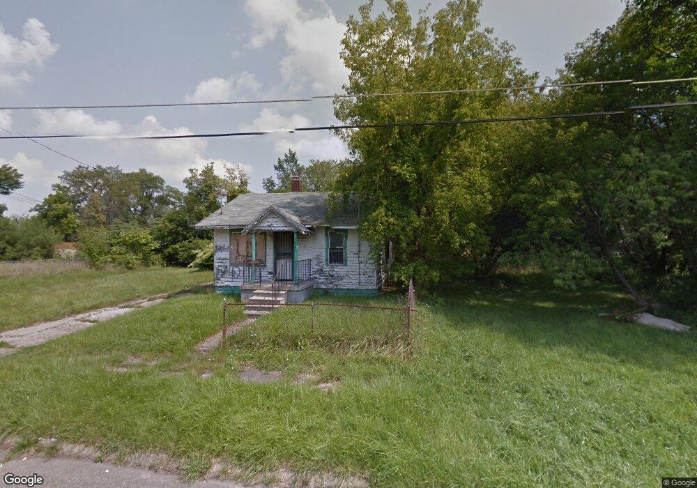 1963 Crocker Ave, Flint, MI 48503 - photo 1